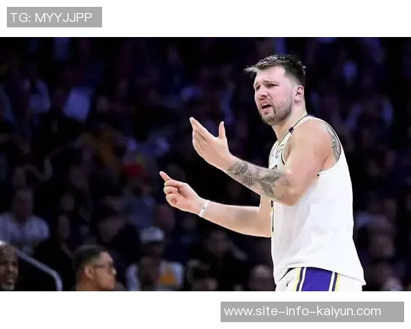 浓眉再次受伤引发担忧奥康纳直言东契奇交易的糟糕程度加剧